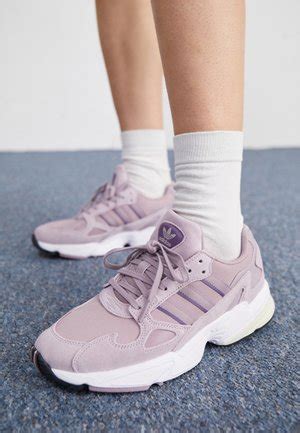 Lilafarbene adidas Sneaker für Damen online kaufen 